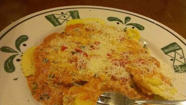 Olive Garden mezzaluna ravioli