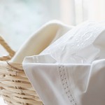 how-to-wash-white-fabrics-med