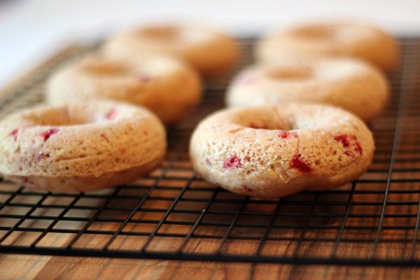 Browned butter glazed strawberry donuts recipe: These baked doughnuts are a yummy breakfast that kids and adults will love to share!