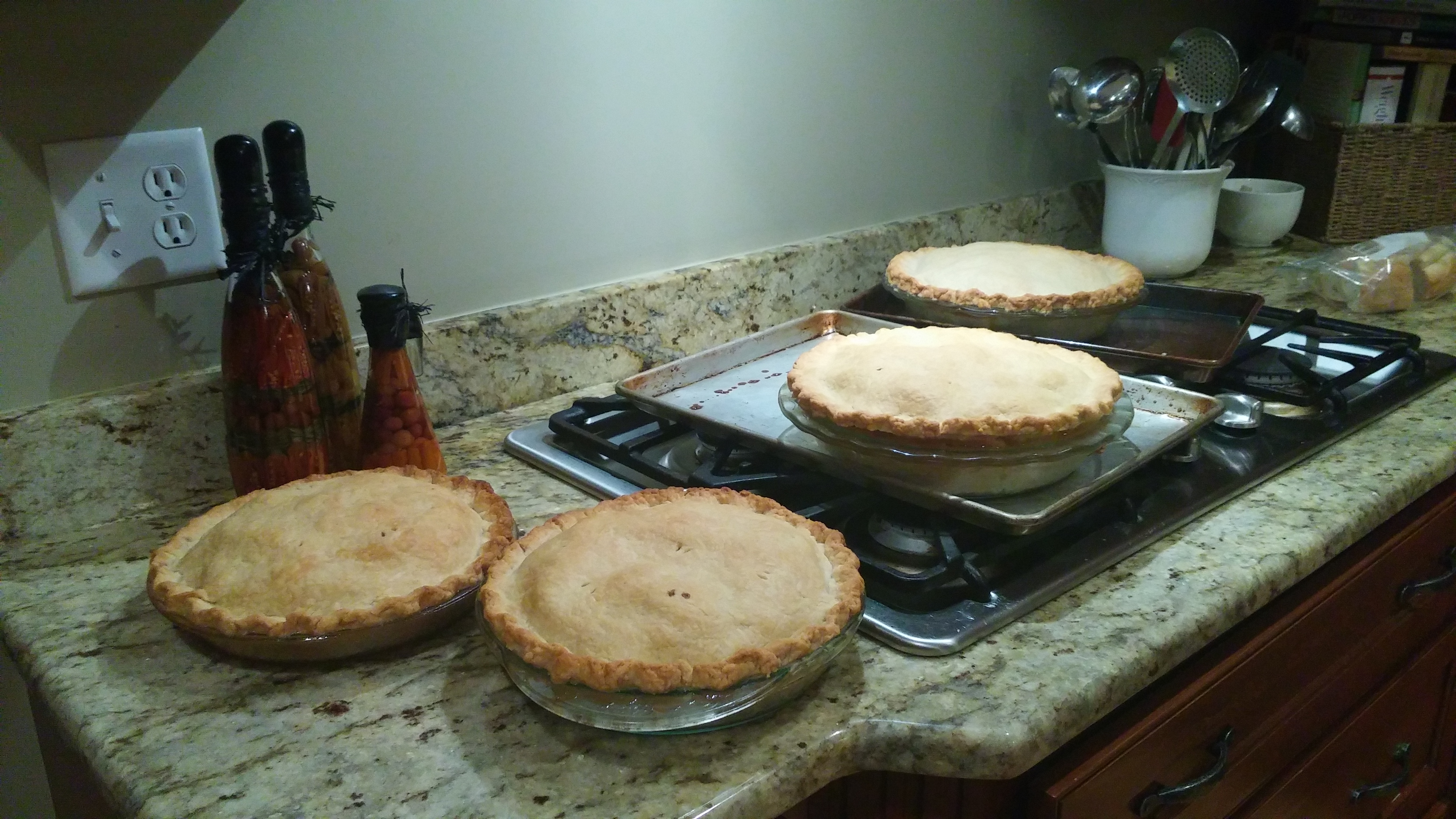 Peaches and Cream Icebox Pie with Gingersnap Crust