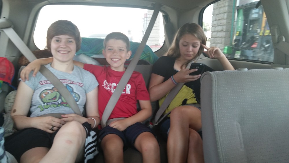 Road trip tips for traveling with teens at Food Fun Family 