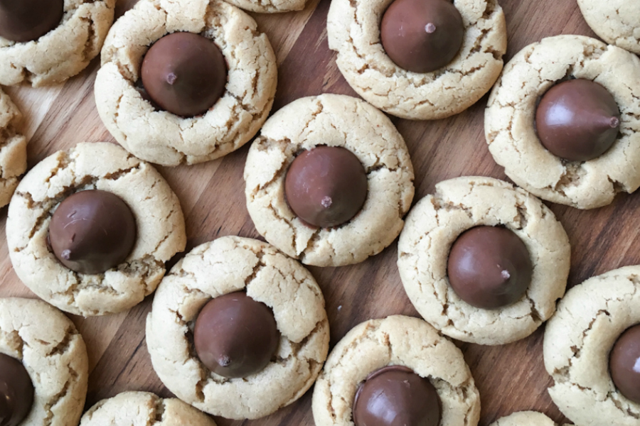 Simply the best peanut butter blossoms cookies recipe ever