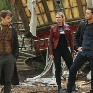 “Once Upon a Time” returns to ABC for its sixth season, SUNDAY, SEPTEMBER 25