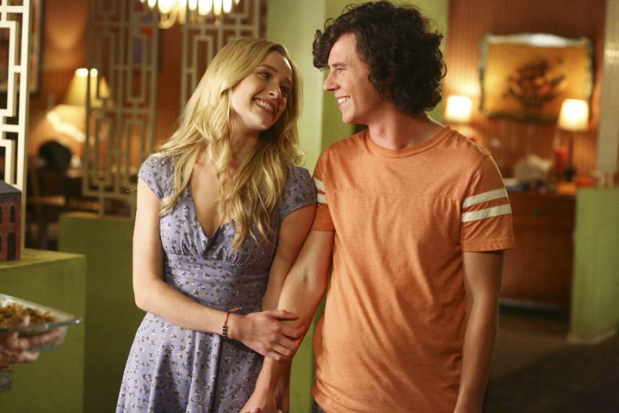 THE MIDDLE - "The Core Group"  (ABC/Michael Ansell) GREER GRAMMER, CHARLIE MCDERMOTT