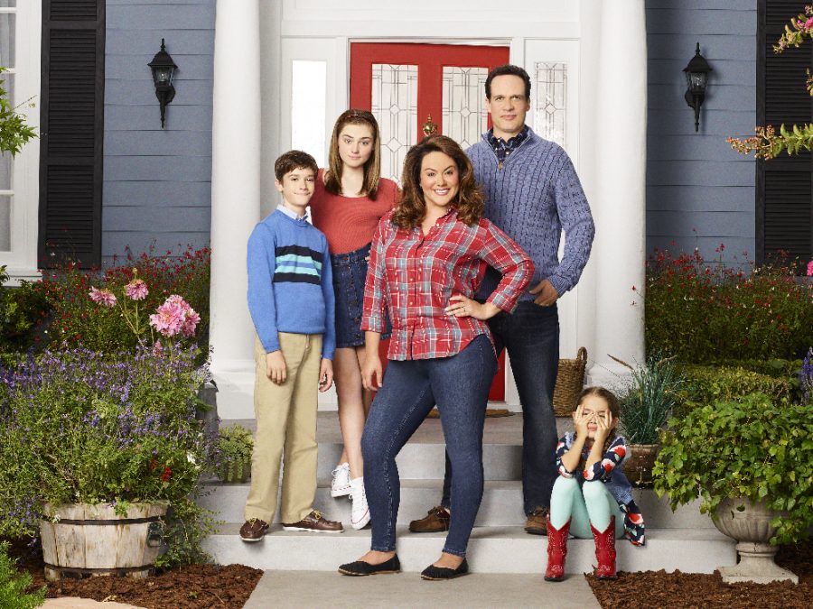 AMERICAN HOUSEWIFE - ABC's “American Housewife" stars Daniel DiMaggio as Oliver, Meg Donnelly as Taylor, Katy Mixon as Meg Donnelly, Diedrich Bader as Greg and Julia Butters as Anna-Kat.