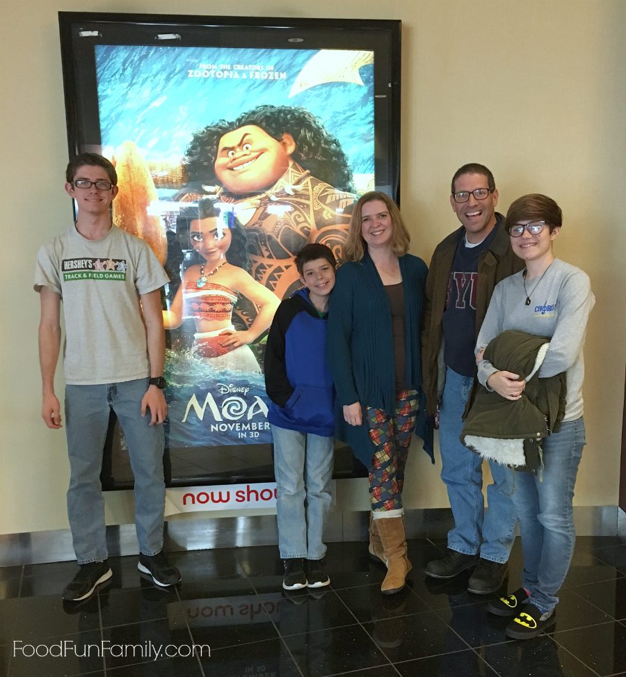 The BEST Way to See Moana in Theaters #Moana 