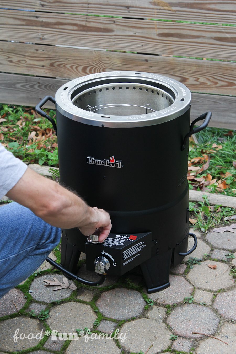 Tips for frying turkey (or chicken) - which turkey fryer is right for you, and how you can ensure a successful turkey frying experience!