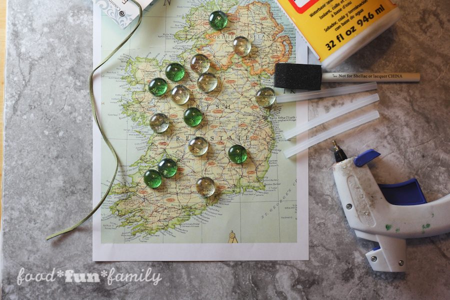 How to make a St. Patrick's Day glass map necklace from Food Fun Family