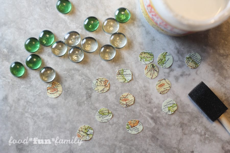 How to make a St. Patrick's Day glass map necklace from Food Fun Family