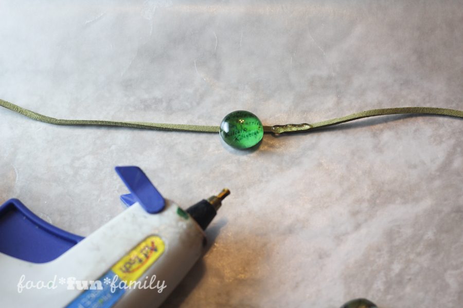 How to make a St. Patrick's Day glass map necklace from Food Fun Family