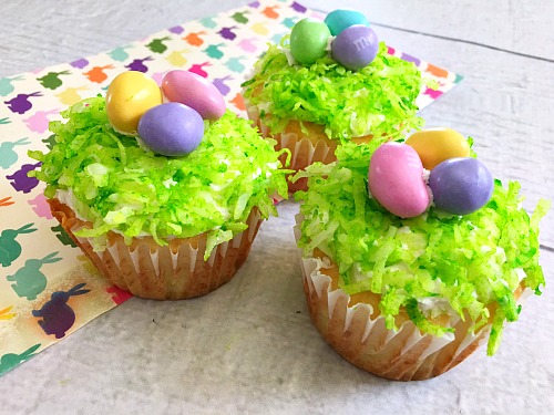 nest-easter-cupcakes-finished