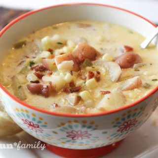 Instant Pot Bacon, Corn, and Potato Chowder Recipe