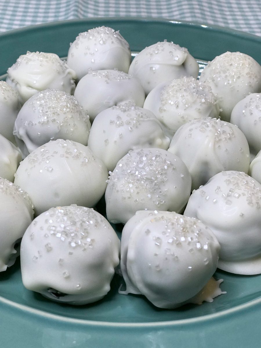 Oreo Snowballs