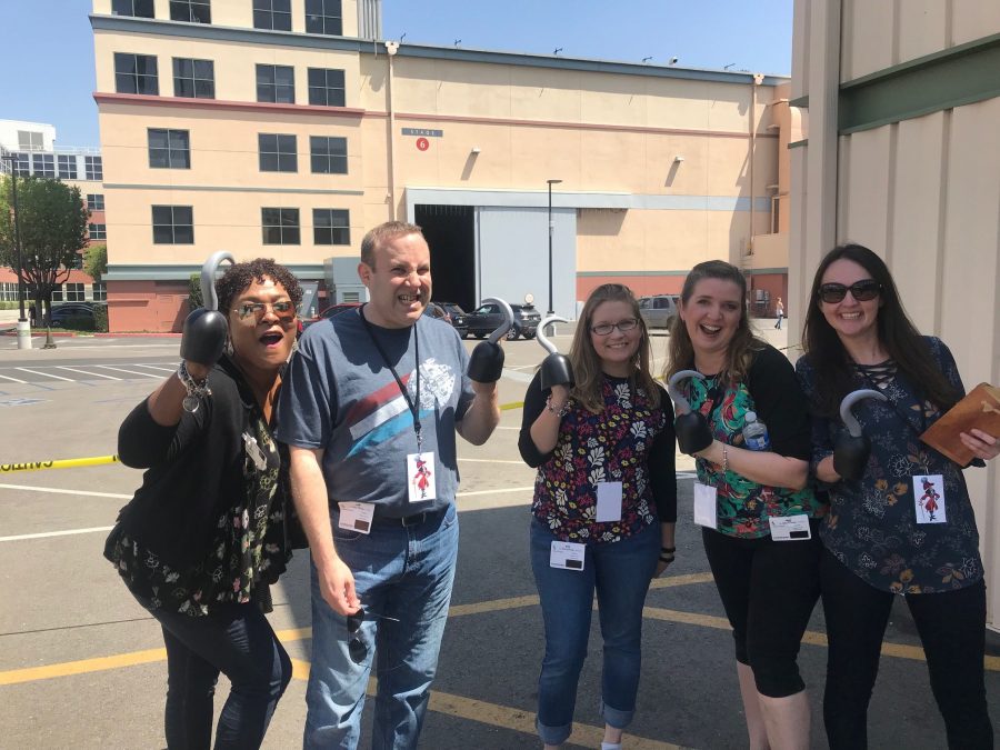 Walking In Walt's Footsteps: Suite 3H and Walt Disney Studios Lot Scavenger Hunt